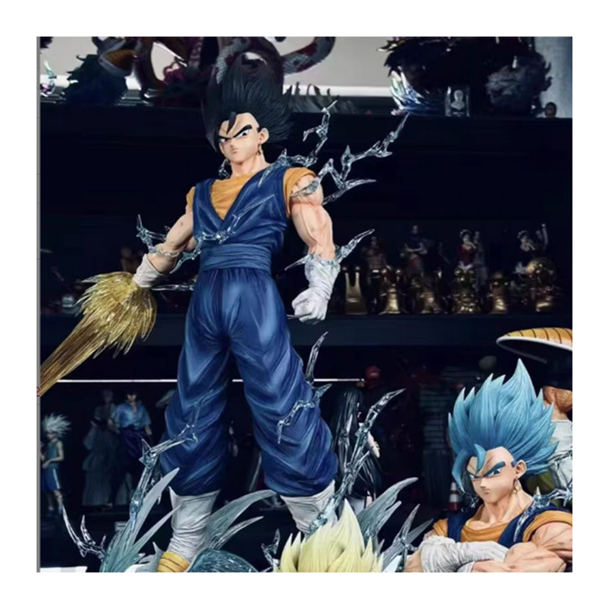 Bandai Dragon Ball Z Vegetto Anime Figur Super Saiyajin Statue in Blau, Höhe: 37 cm - Bild 1