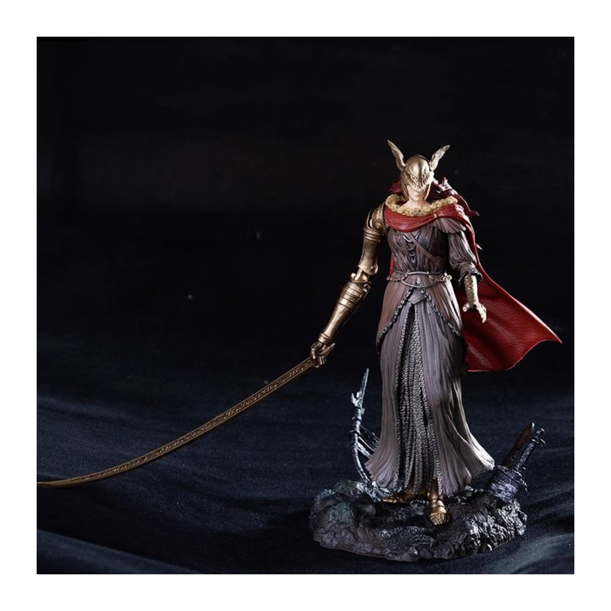 Bandai Elden Ring Malenia Action Figure Statue aus Kunstharz, mehrfarbig, Höhe: 25 cm - Bild 1