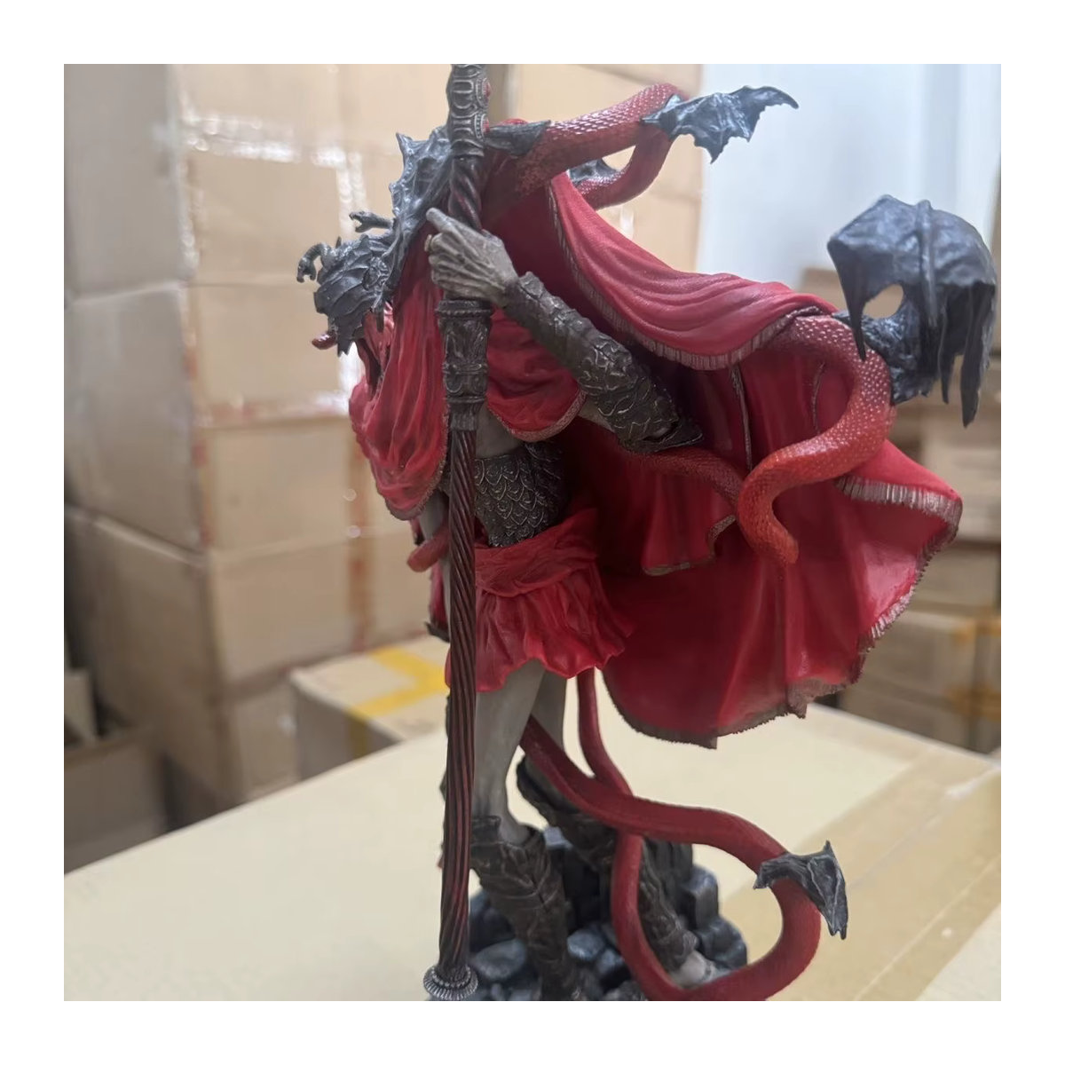 Bandai Elden Ring Schatten des Erdtrees Valkyrie Figur, mehrfarbige PVC Statue, Höhe: 46 cm - Bild 6