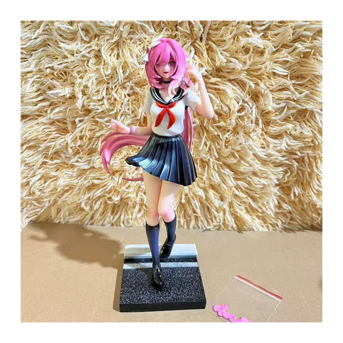 Bandai Elysia Schuluniform Stehende Cartoon-Figur Statue in Rosa mit Sweetheart Design als ästhetisches Sammlerstück - Bild 5
