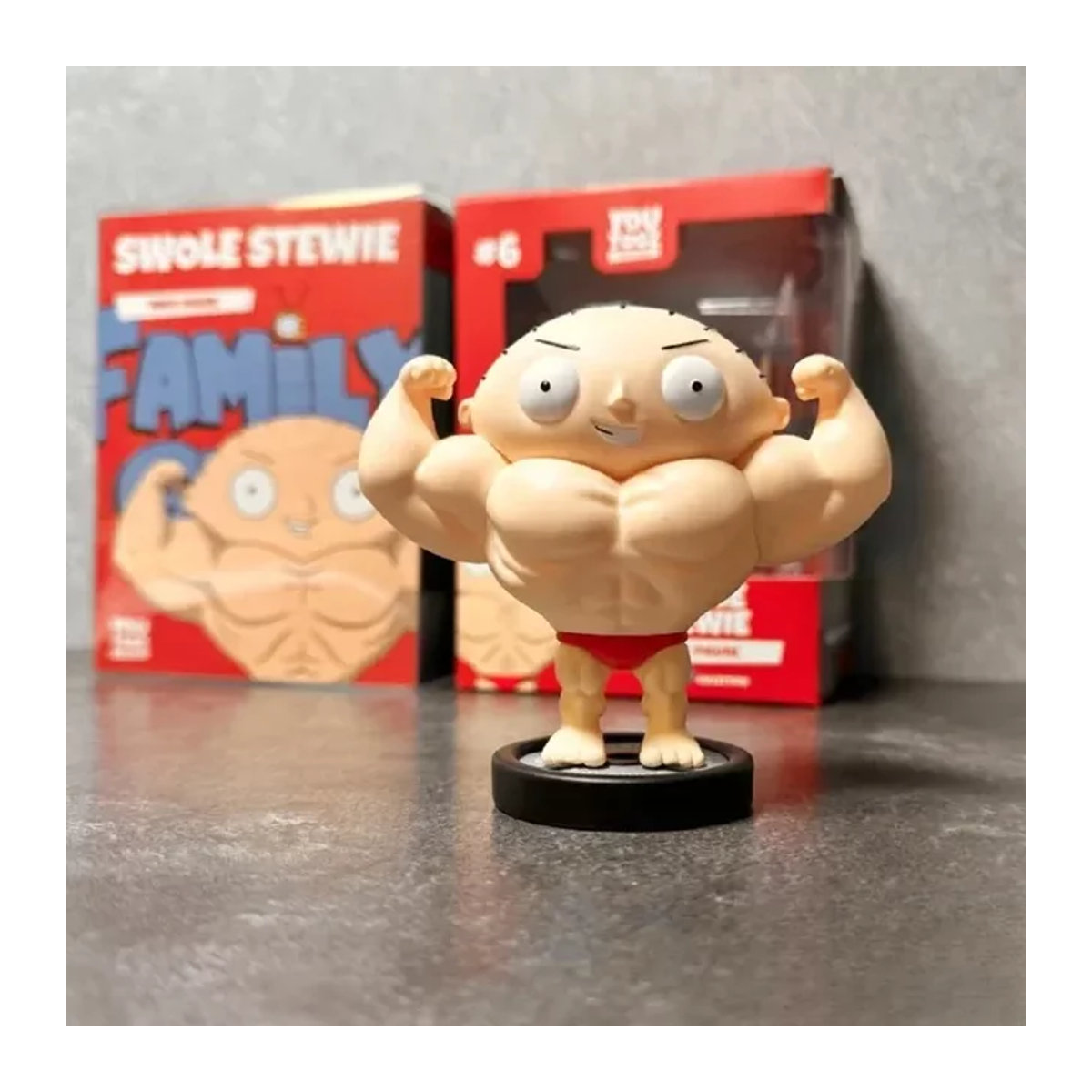 Bandai Family Guy Actionfiguren Stewie Griffin und Peter Griffin aus Kunststoff, mehrfarbig, Höhe: 11 cm, Breite: 9 cm - Bild 1