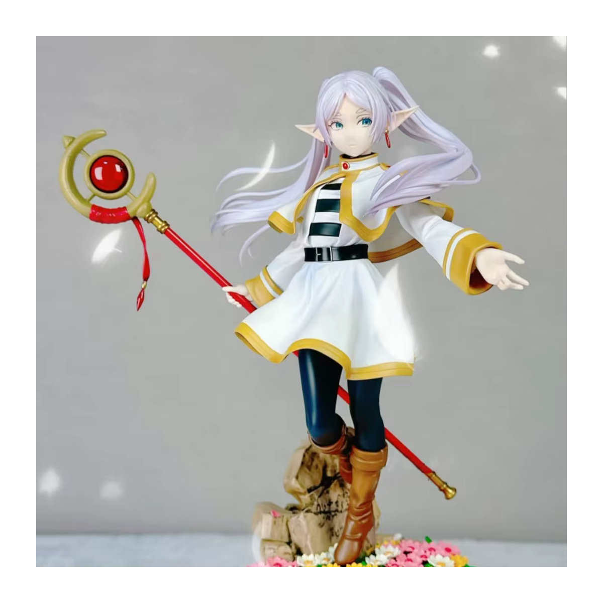 Bandai Frieren At The Funeral Actionfigur aus Kunststoff, weiß, Höhe: 13-21 cm - Bild 3