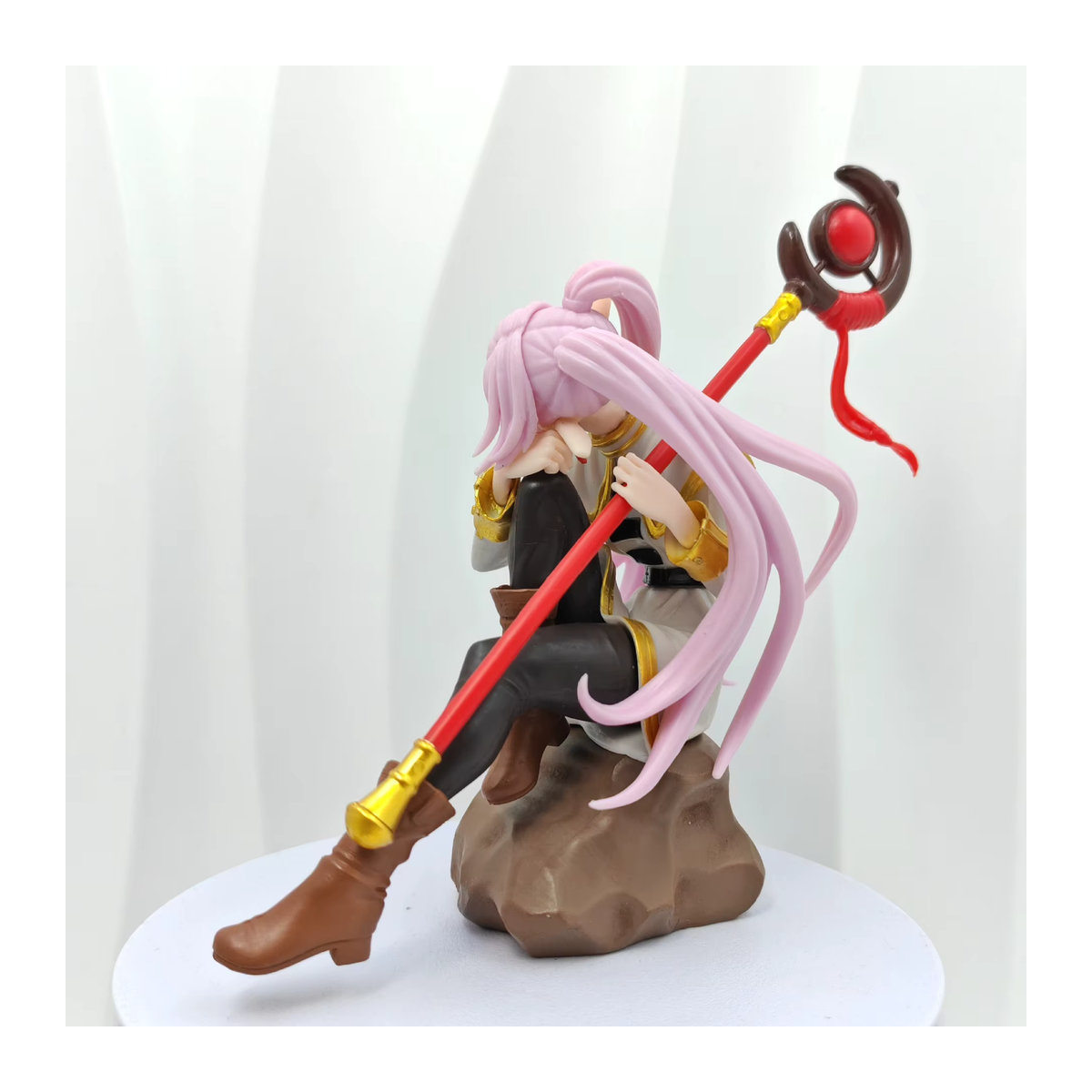 Bandai Frieren Beyond Journey's End Actionfigur Frieren mit Zauberstab in Rosa und Mehrfarbig aus Kunststoff - Bild 4