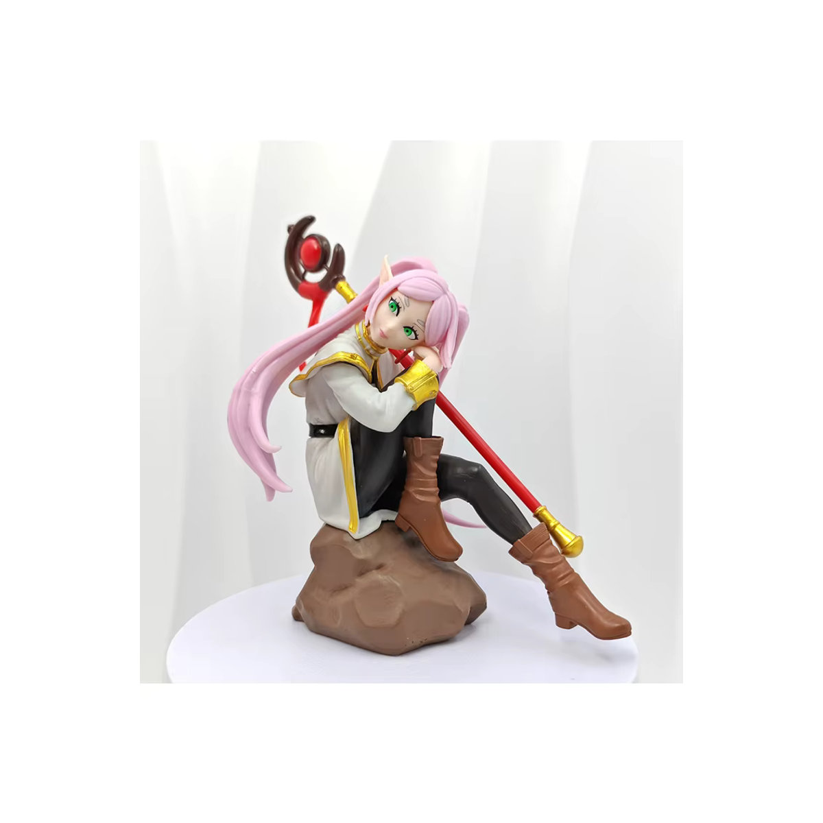 Bandai Frieren Beyond Journey's End Actionfigur Frieren mit Zauberstab in Rosa und Mehrfarbig aus Kunststoff - Bild 7