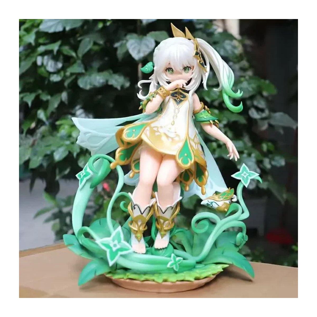 Bandai Genshin Impact Nahida Figur Lesser Lord Kusanali Anime Actionfigur aus Kunststoff, mehrfarbig, Höhe: 28 cm - Bild 1