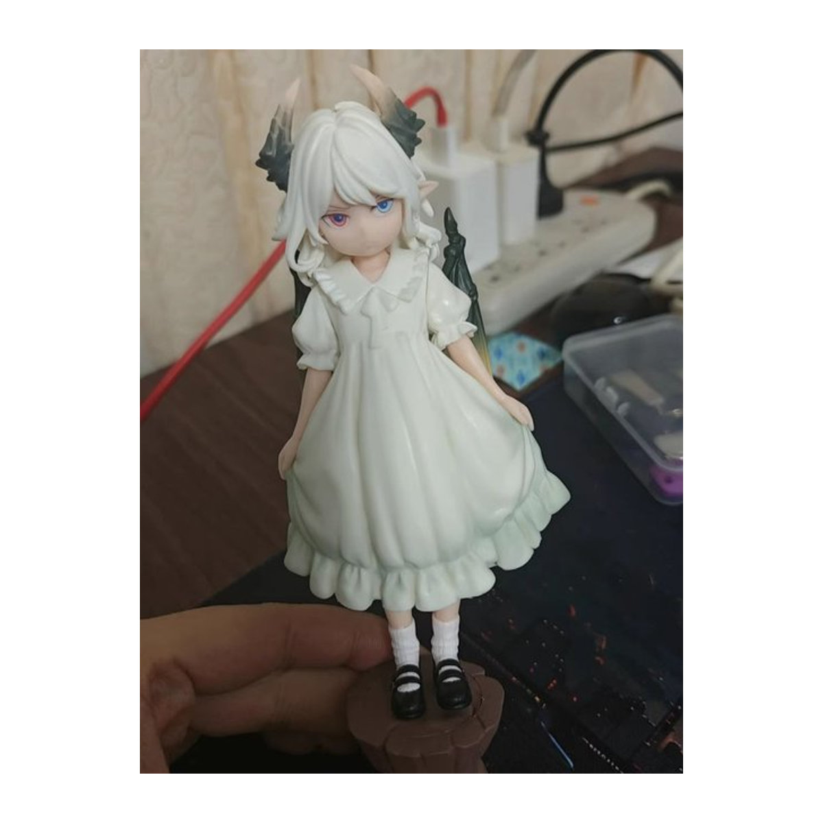 Bandai Gk Dragon Girl Anime-Figur Hidden Edition mit weißem Haar und unregelmäßiger Form aus Kunststoff - Bild 1