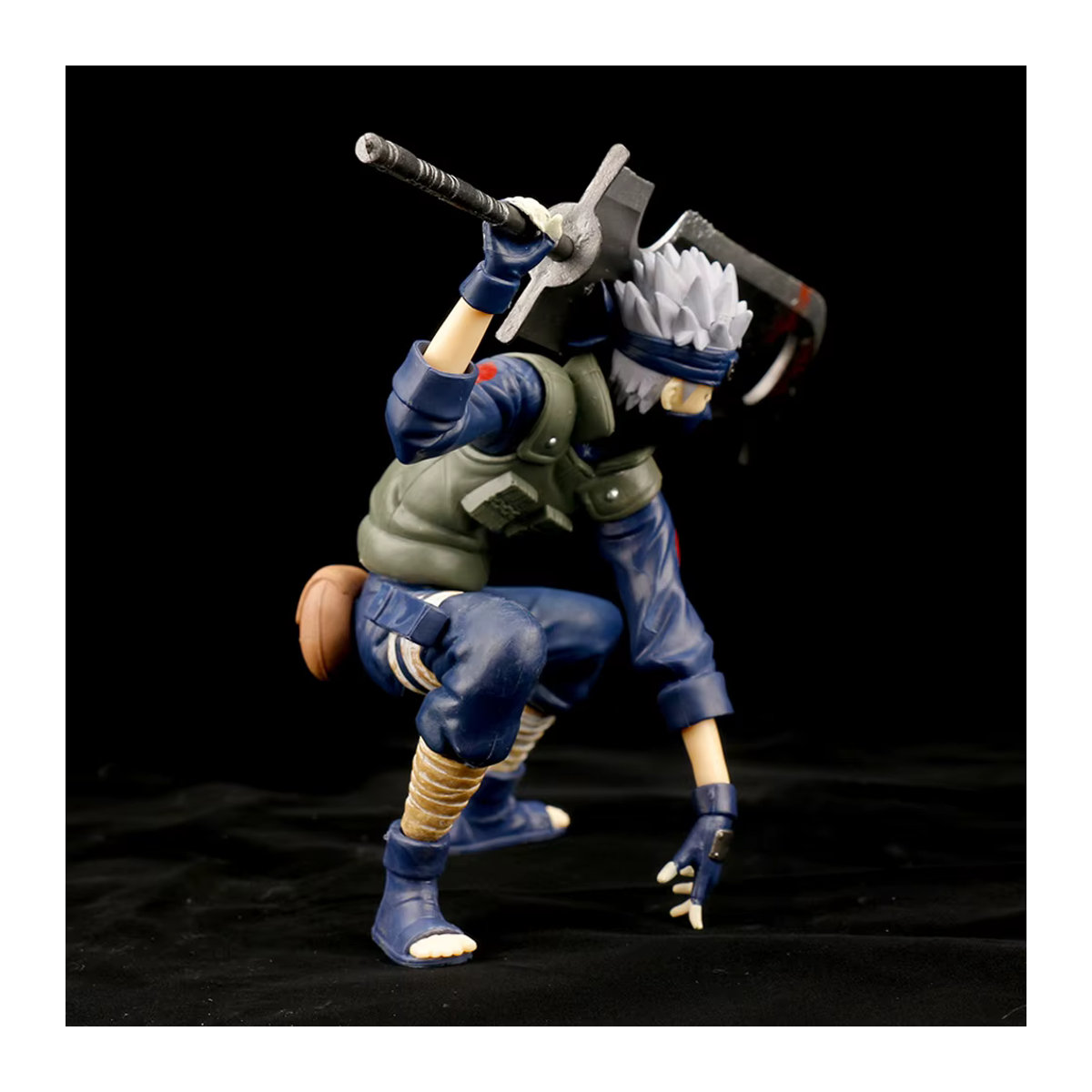 Bandai Hatake Kakashi Anime Figur aus Naruto als mehrfarbige Actionfigur aus Kunststoff für Kinder und als Auto-Ornament - Bild 2