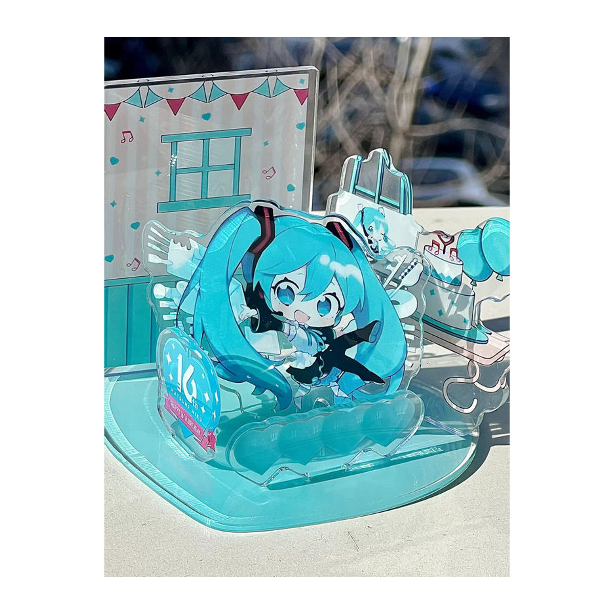 Bandai Hatsune Miku 16. Jubiläumsfigur Kawaii Q-Version Acryl DIY Standplatte Modell aus Kunststoff, mehrfarbig - Bild 4