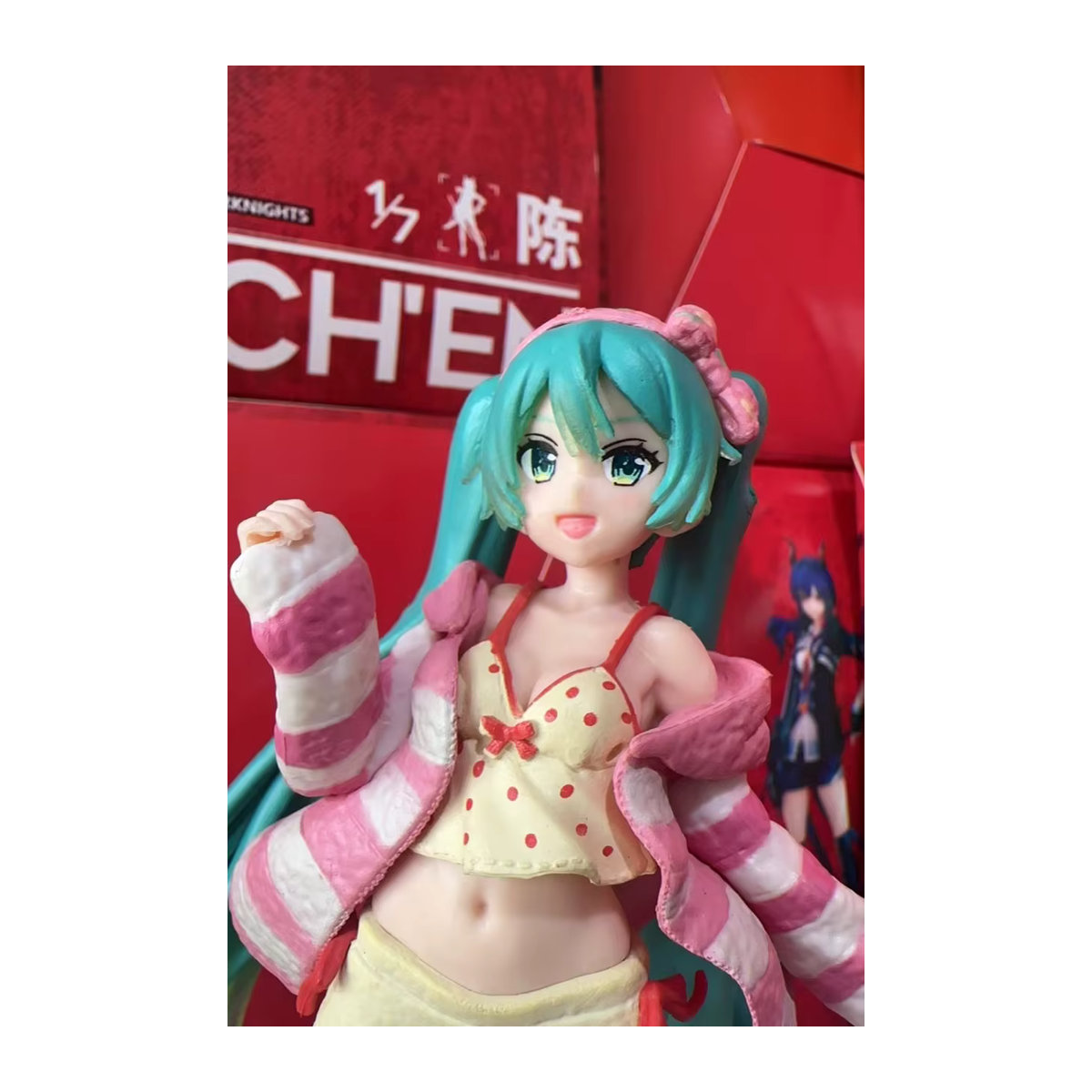 Bandai Hatsune Miku Anime Action Figure in Pyjama-Outfit, mehrfarbig, Höhe: 20 cm - Bild 4