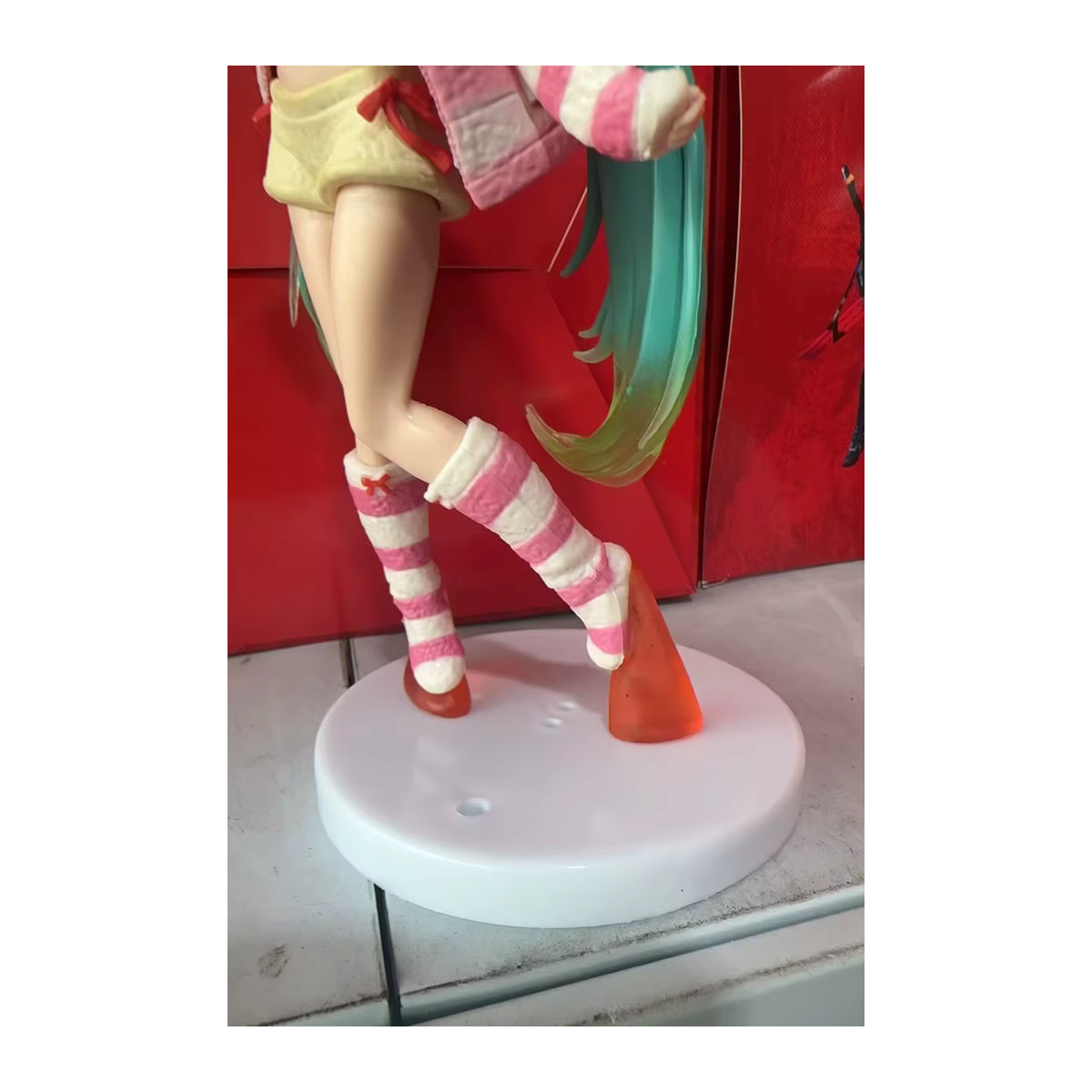 Bandai Hatsune Miku Anime Action Figure in Pyjama-Outfit, mehrfarbig, Höhe: 20 cm - Bild 5