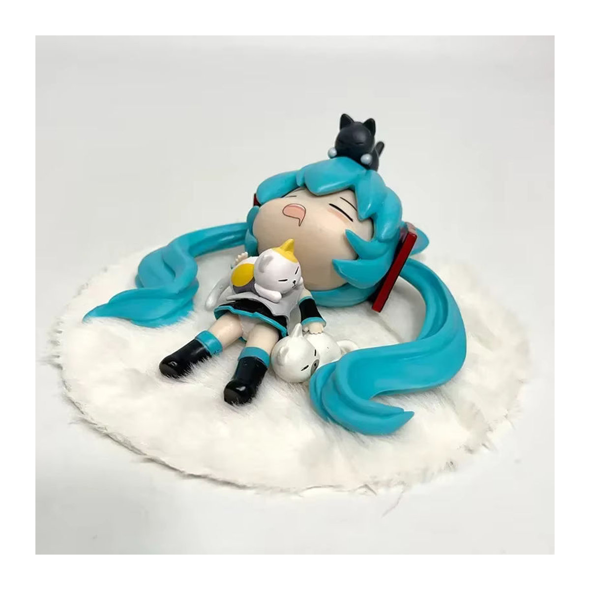 Bandai Hatsune Miku Anime Actionfigur mehrfarbig aus Kunststoff Höhe: 12 cm - Bild 4