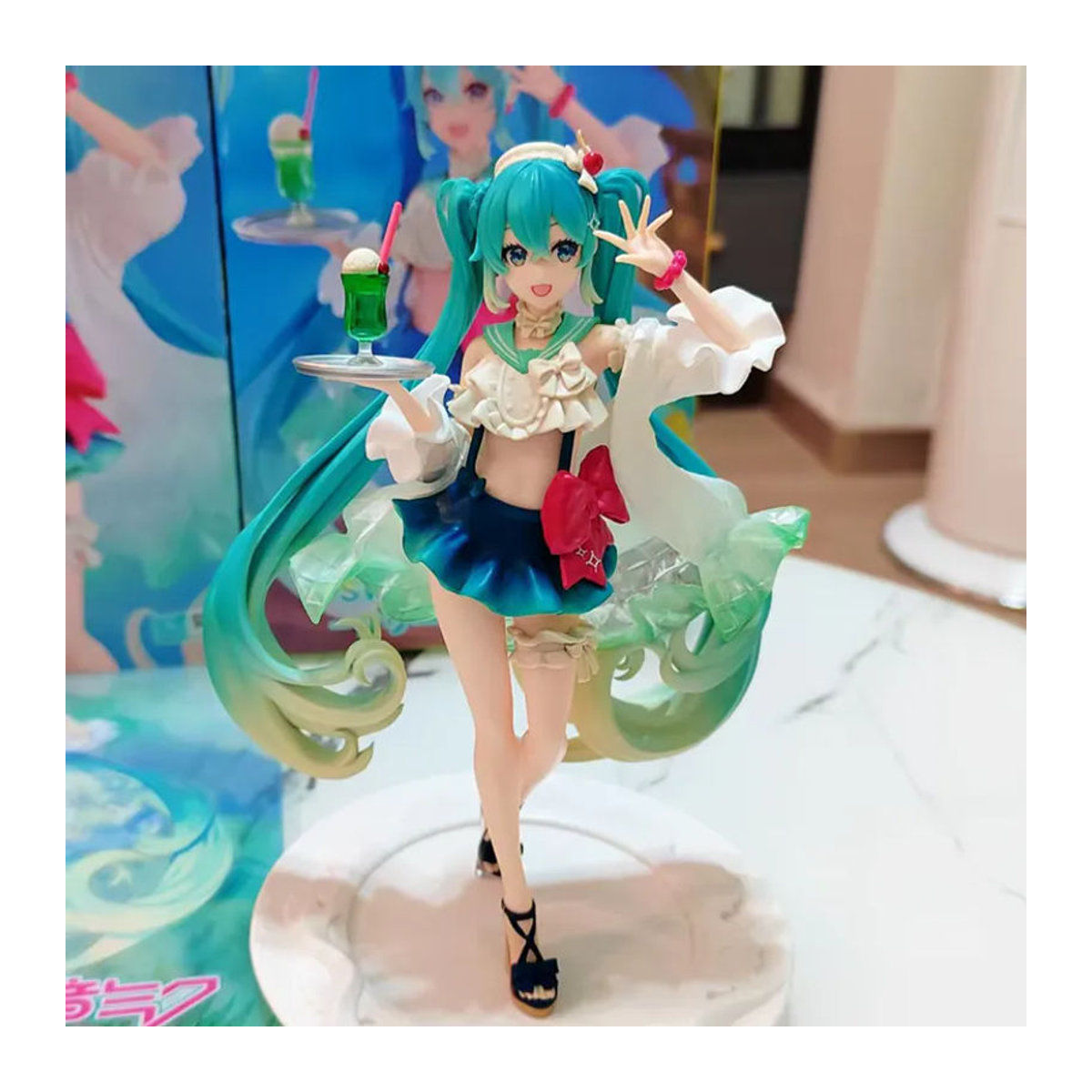 Bandai Hatsune Miku Anime-Figur in Rosa mit Kirschblüten-Dekoration aus Kunststoff - Bild 6