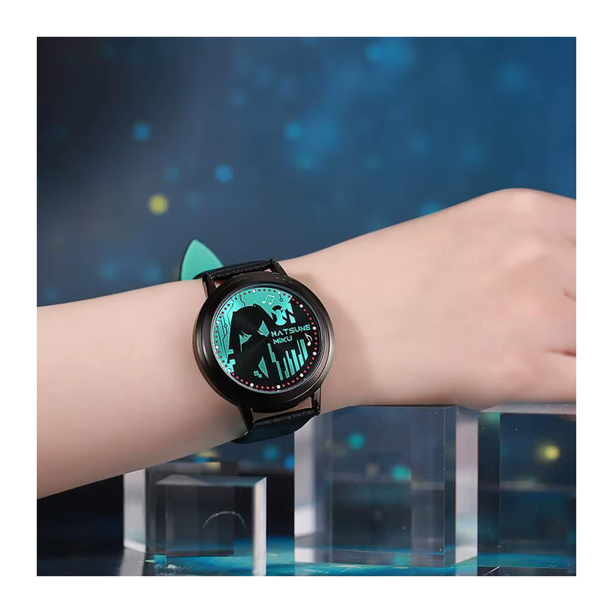 Bandai Hatsune Miku Anime Wanduhr in Mehrfarbig, Rundes Design aus Kunststoff - Bild 3