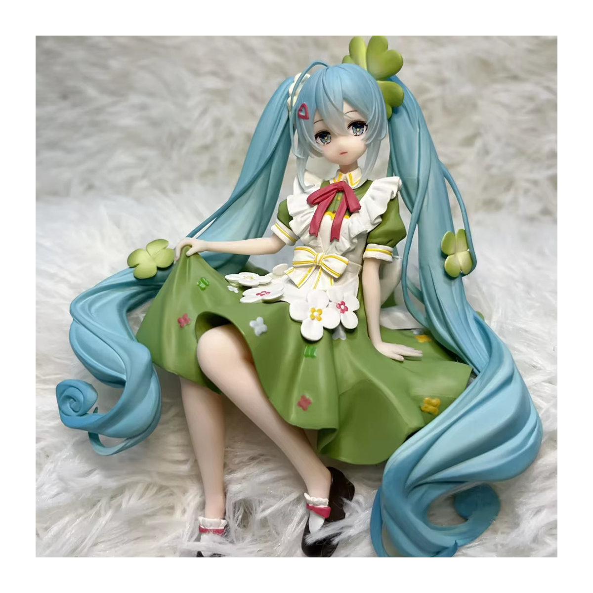 Bandai Hatsune Miku Figur Blumenfee mit vierblättrigem Kleeblatt in mehrfarbigem Design aus Kunstharz - Bild 4