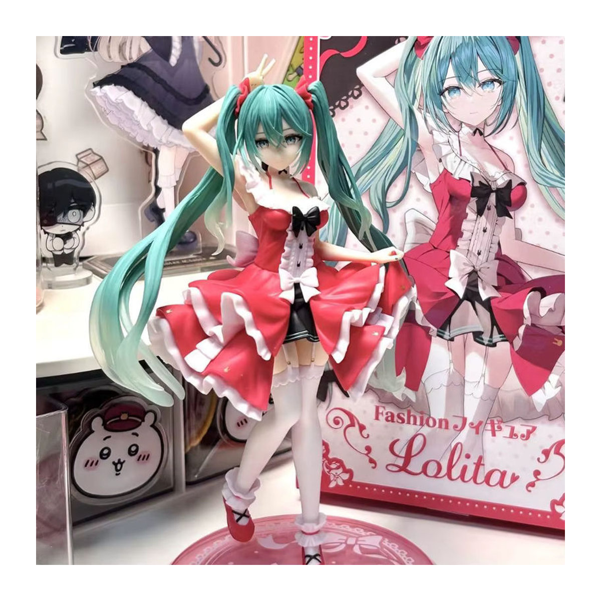 Bandai Hatsune Miku Lolita Anime Figur in Mehrfarbig als dekoratives Modell aus Kunststoff - Bild 2