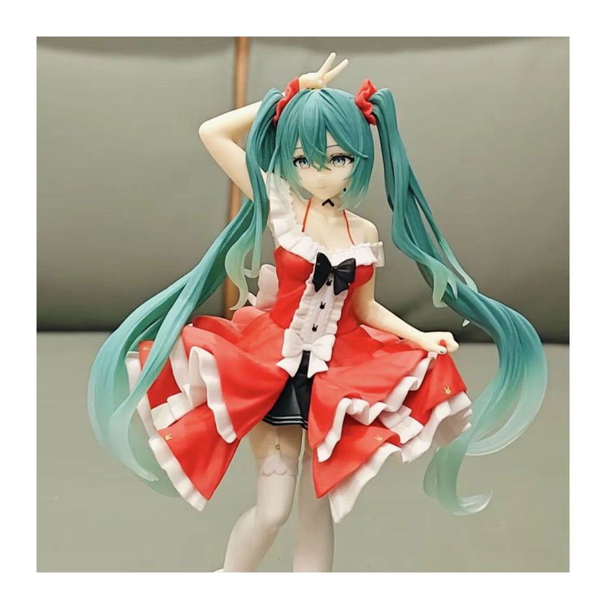 Bandai Hatsune Miku Lolita Anime Figur in Mehrfarbig als dekoratives Modell aus Kunststoff - Bild 5