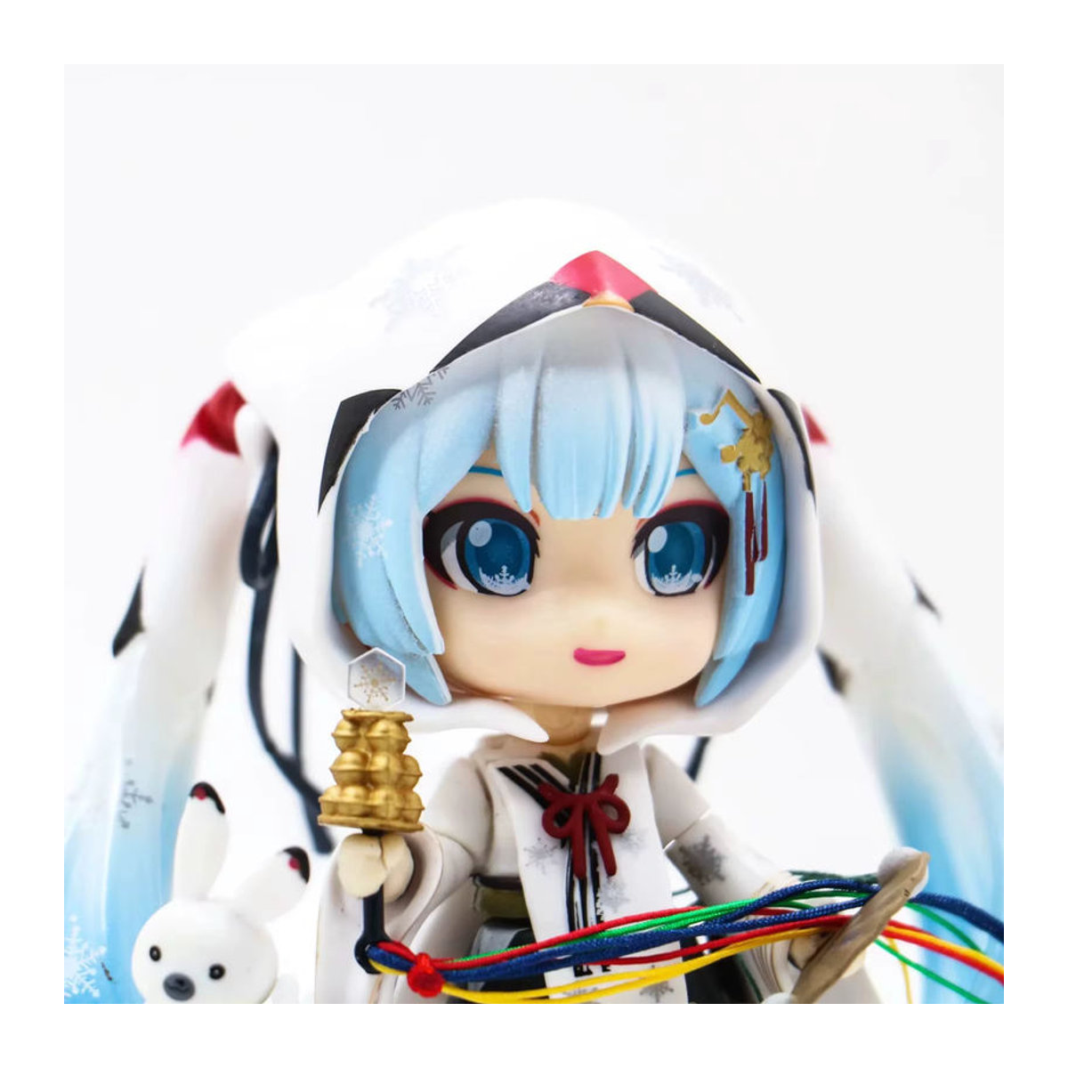 Bandai Hatsune Miku Schnee Hexe Q-Version Actionfigur aus Kunststoff, mehrfarbig, Dekorationsfigur für deinen Schreibtisch - Bild 5