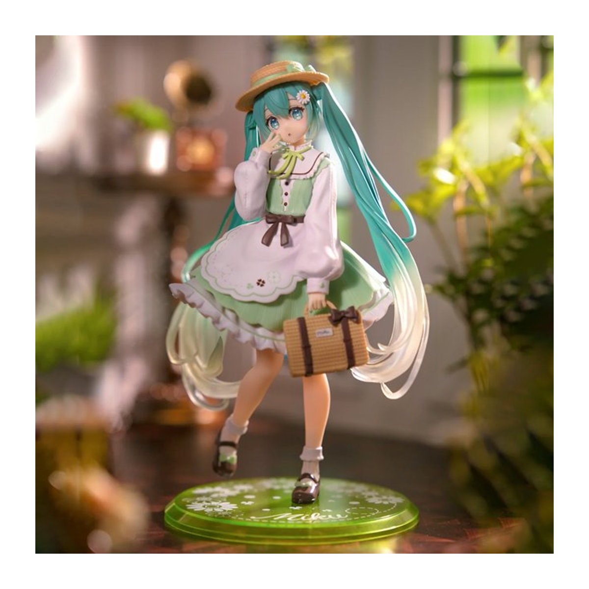 Bandai Hatsune Miku Yotsuba Country Princess Anime-Figur aus Kunststoff in Mehrfarbig - Bild 1