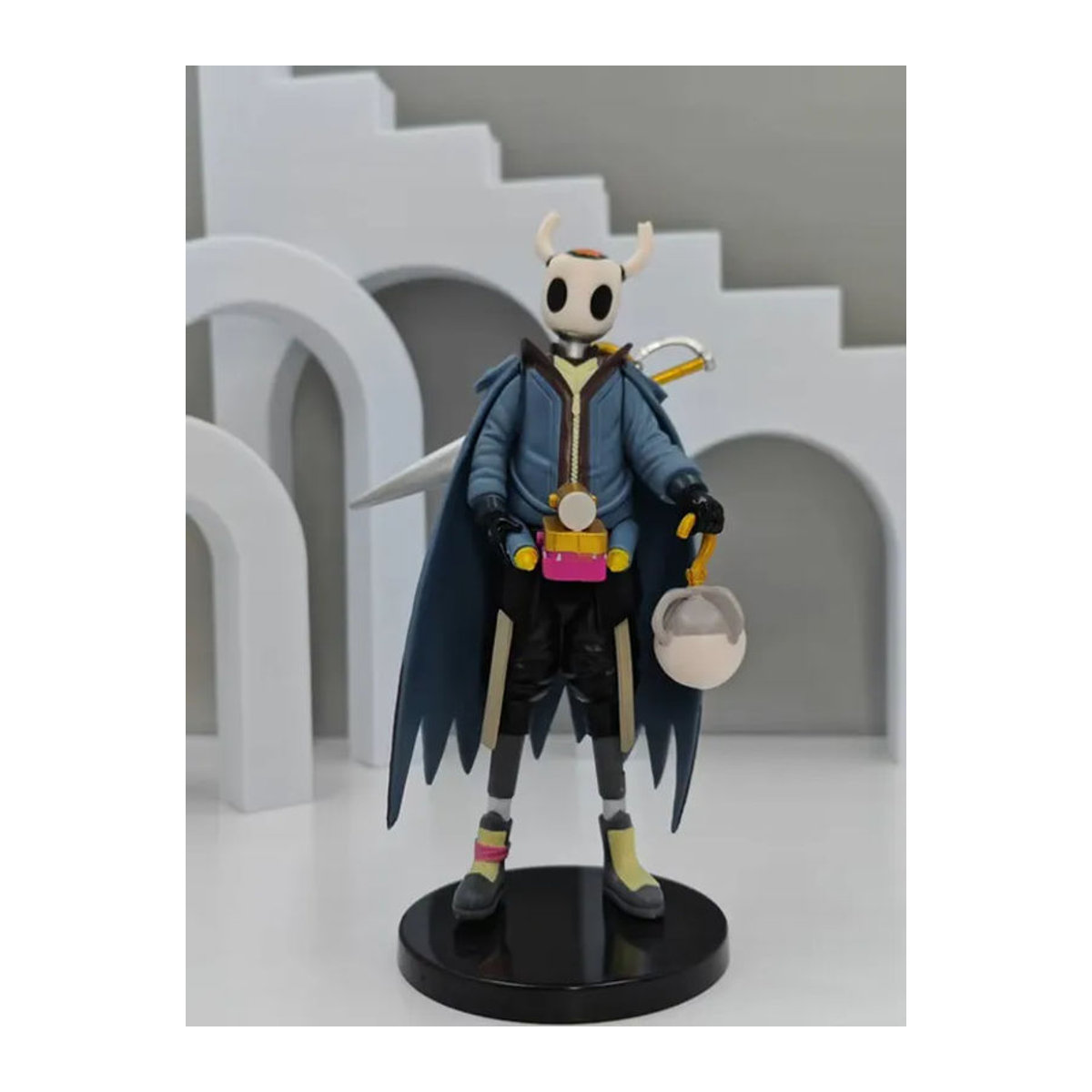 Bandai Hollow Knight Actionfigur im Cyberpunk-Stil als Sammlermodell und Desktop-Dekoration in Lila und Mehrfarbig - Bild 6