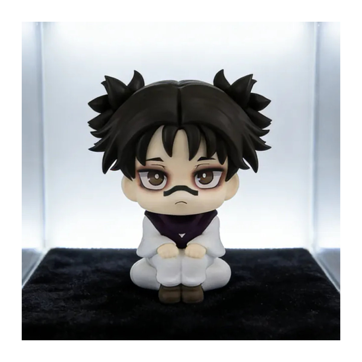 Bandai Jujutsu Kaisen Choso Q-Version Sammlermodell in sitzender Pose, mehrfarbig - Bild 1