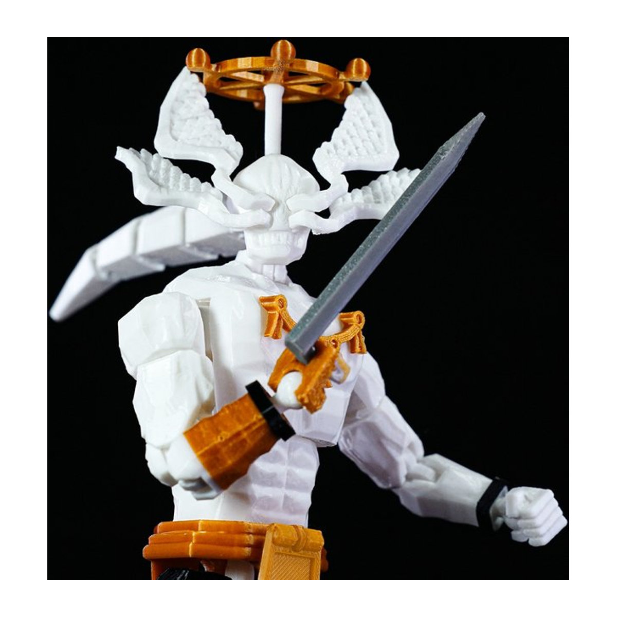 Bandai Jujutsu Kaisen Ryomen Mahoraga Actionfigur aus Kunststoff in Weiß - Bild 1