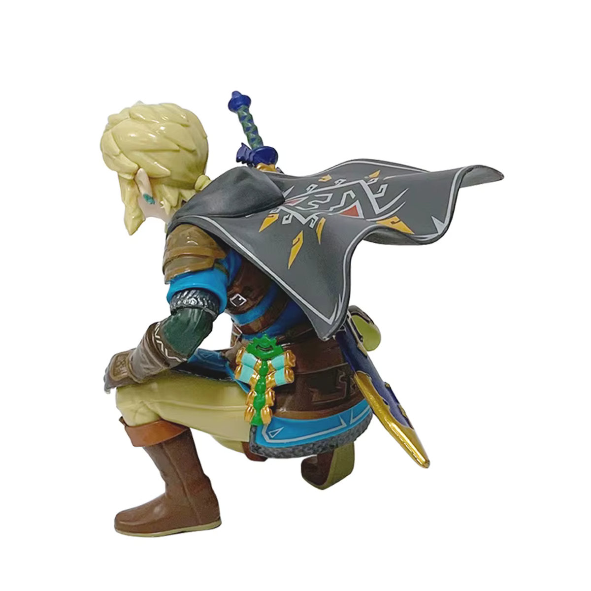Bandai Legend of Zelda Tears of the Kingdom Link Anime Figur in hockender Position, mehrfarbig, Höhe: 12 cm - Bild 3