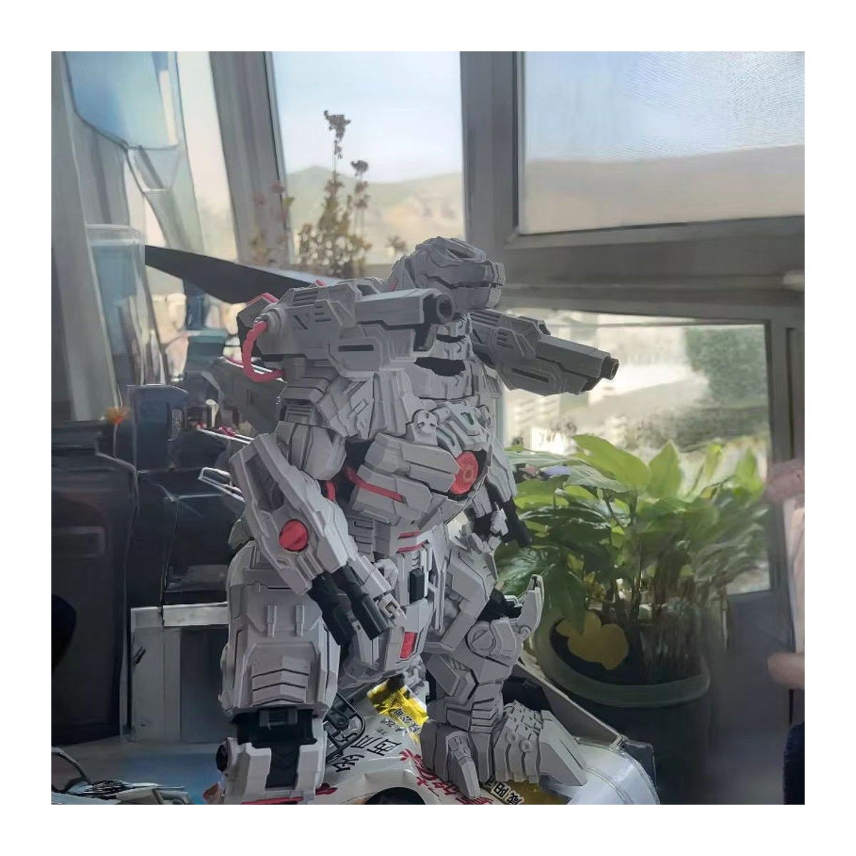 Bandai Mech Monster Godzila Desktop-Dekoration aus Kunststoff in Grau - Bild 4