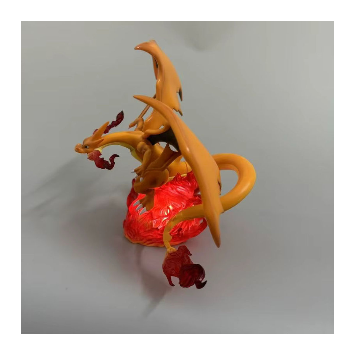Bandai Mega Glurak Statue Anime Pokemon Kunstharzfigur in Orange für dein Schreibtischdisplay - Bild 5