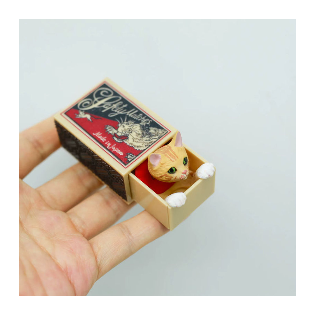 Bandai Mischievous Little Cat Blind Box Minifigur mehrfarbig aus Kunststoff als Sammlerstück und Schreibtischdekoration - Bild 2