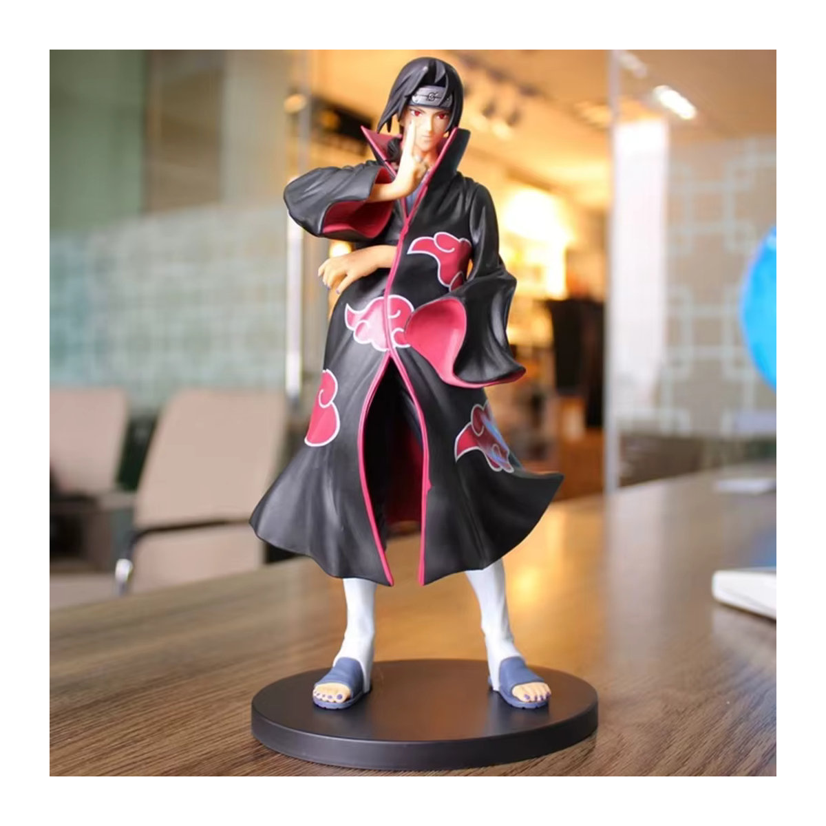 Bandai Naruto Anime Figur Uchiha Itachi Actionfigur aus Kunststoff in Schwarz - Bild 2