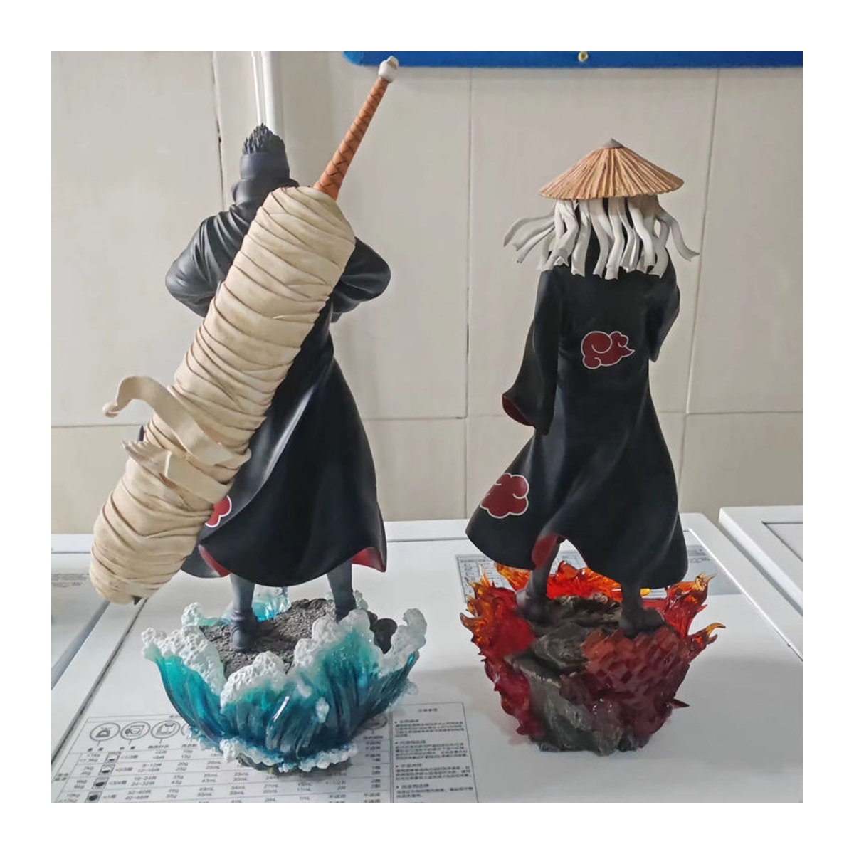 Bandai Naruto Hoshigaki Kisame Akatsuki Anime Figur aus Kunstharz in Schwarz stehend - Bild 2