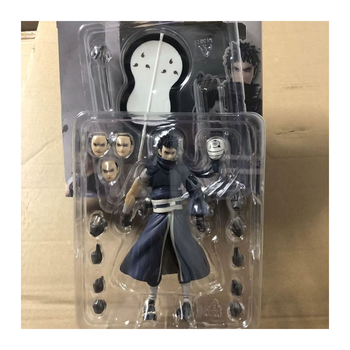 Bandai Naruto SHF Uchiha Obito Actionfigur in Schwarz, 15 cm Höhe, bewegliches Anime-Modell für deine Sammlung - Bild 3