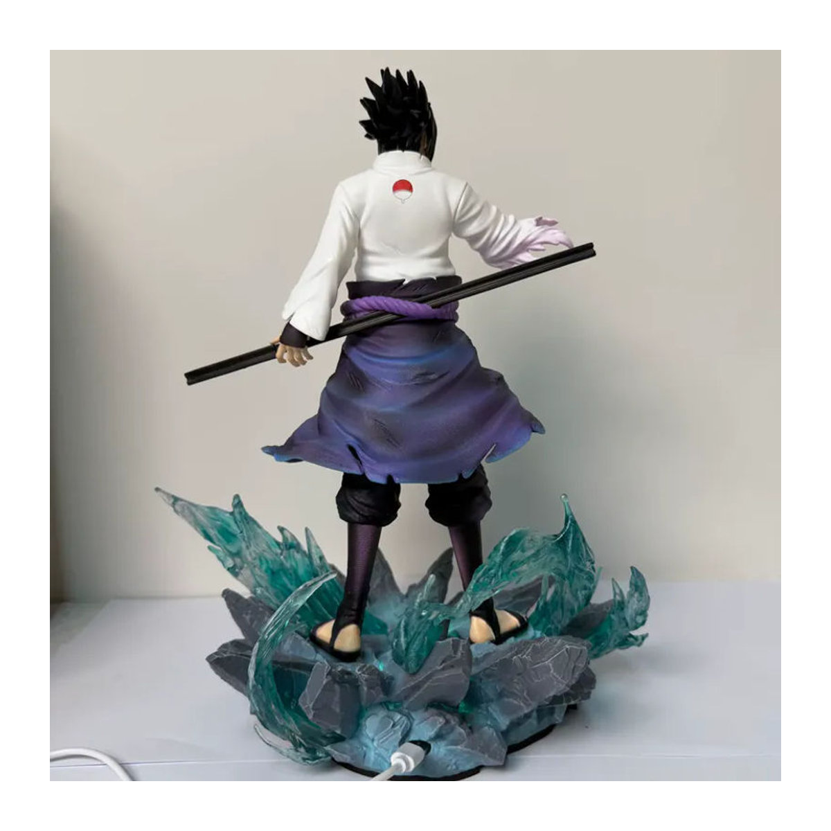 Bandai Naruto Uchiha Sasuke Actionfigur aus Kunststoff in Mehrfarbig als Schreibtischdekoration für Erwachsene - Bild 5