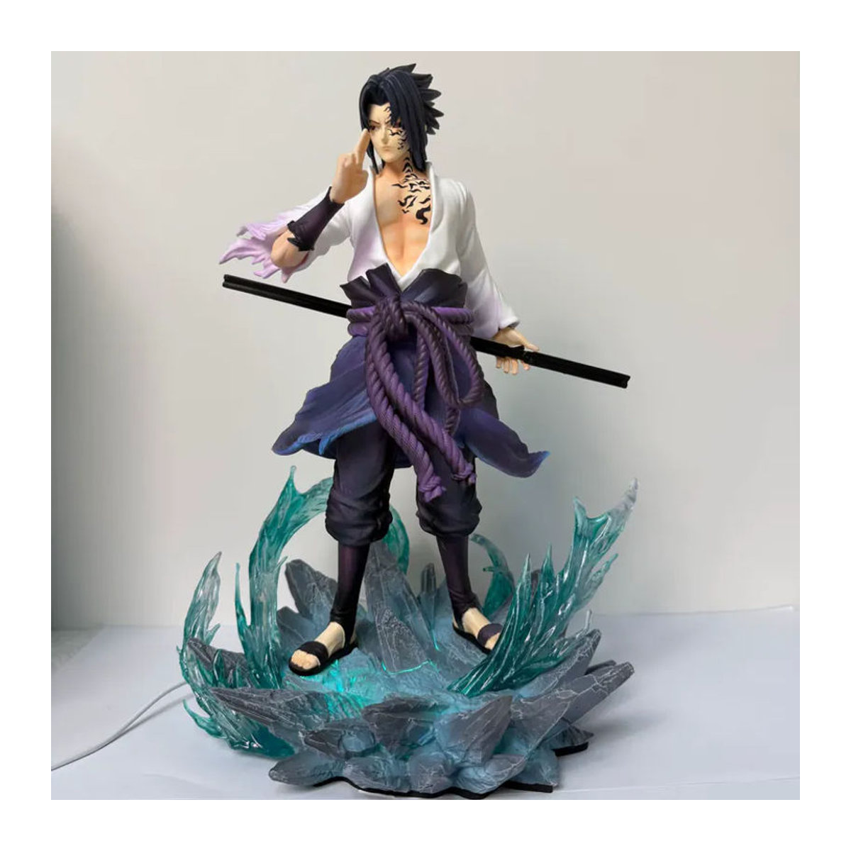 Bandai Naruto Uchiha Sasuke Actionfigur aus Kunststoff in Mehrfarbig als Schreibtischdekoration für Erwachsene - Bild 6