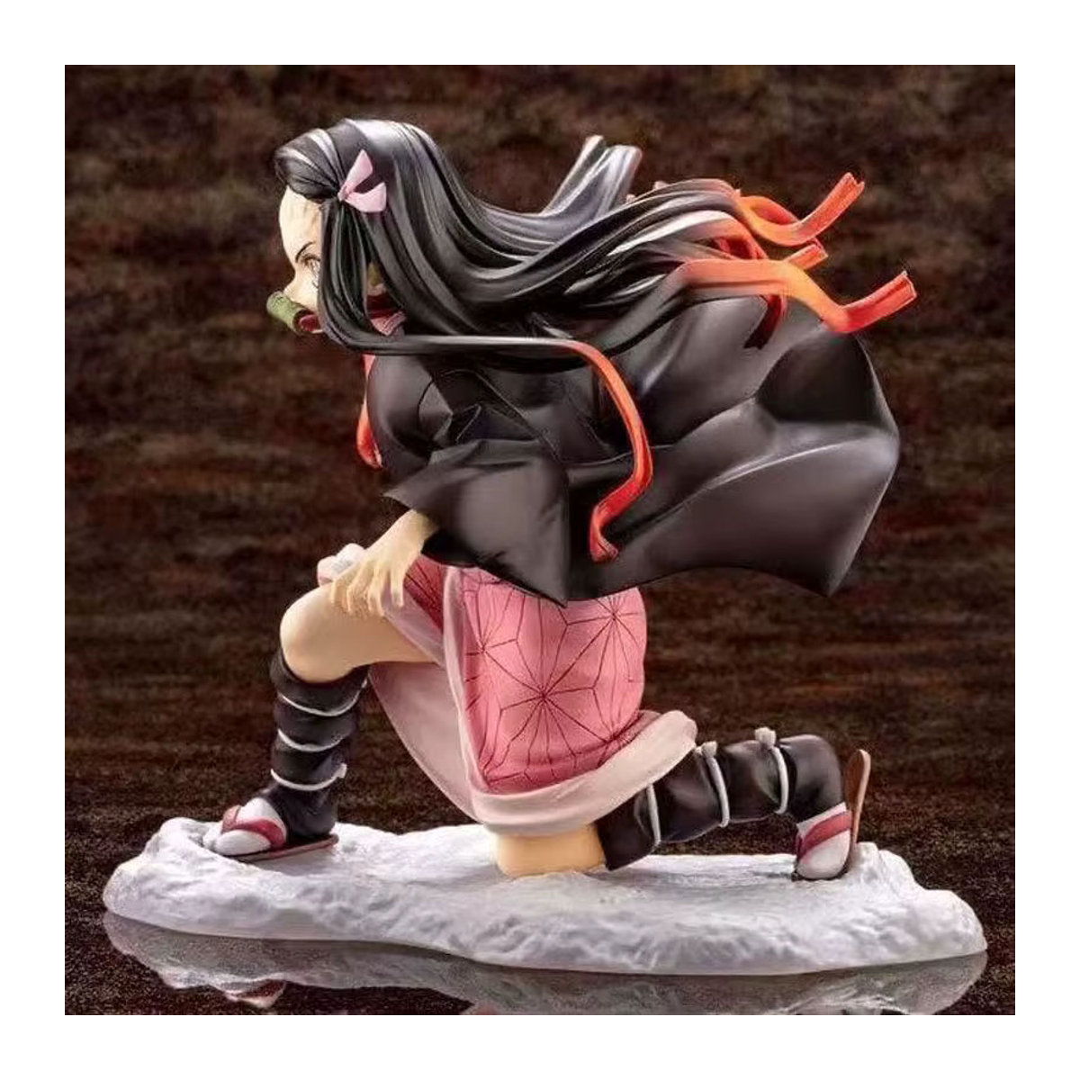 Bandai Nezuko Kamado Figur aus Kimetsu no Yaiba, mehrfarbige PVC Deko-Figur, Höhe: 10 cm - Bild 4