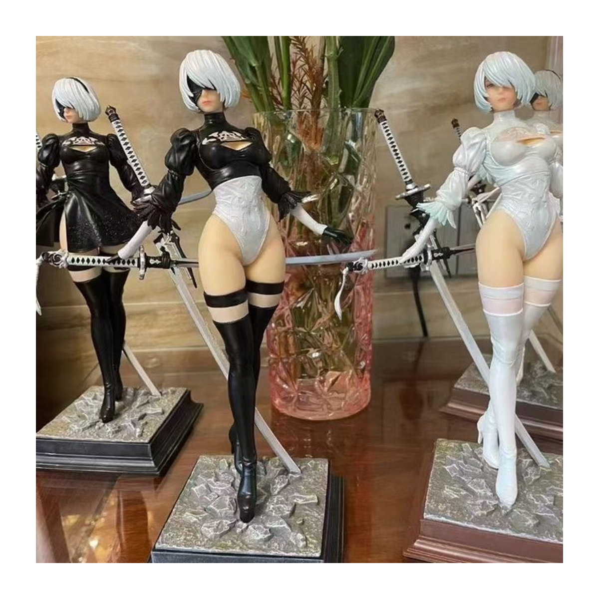 Bandai NieR Automata 2B Anime-Figur aus PVC in Schwarz, Höhe: 27 cm - Bild 1