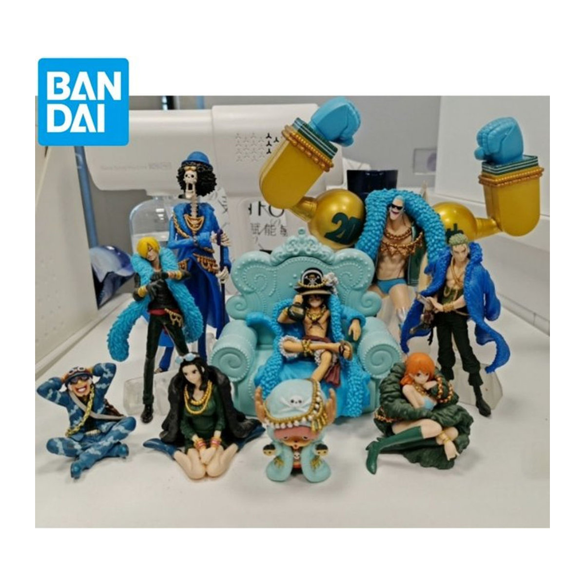 Bandai One Piece 20th Anniversary Action Figuren aus PVC in Blau für Ruffy, Zoro, Sanji, Chopper und Nami - Bild 1