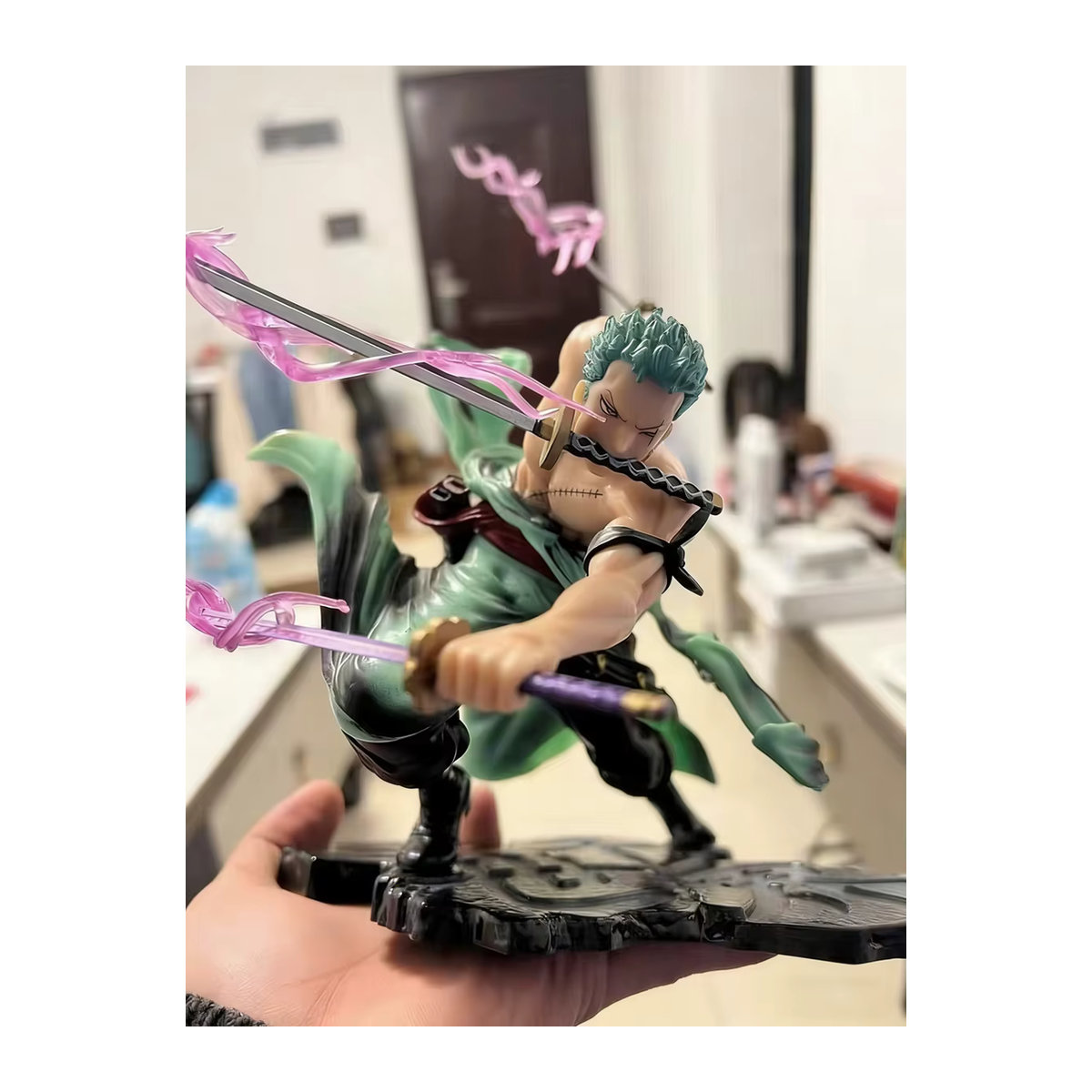 Bandai One Piece Actionfigur Roronoa Zoro Anime-Modell aus Kunststoff, mehrfarbig - Bild 2