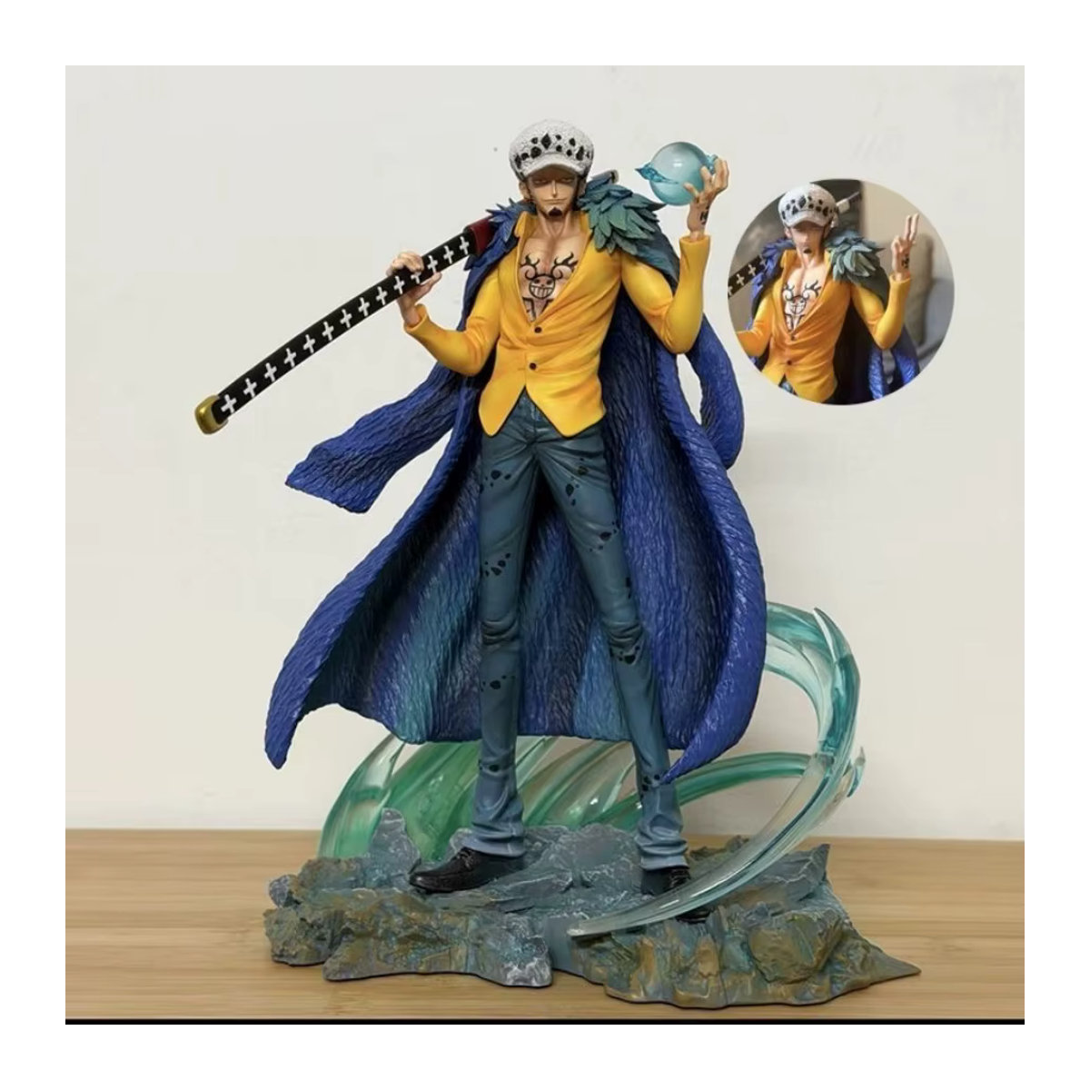 Bandai One Piece Actionfigur Trafalgar D. Water Law aus PVC, mehrfarbig, Höhe: 25 cm - Bild 2