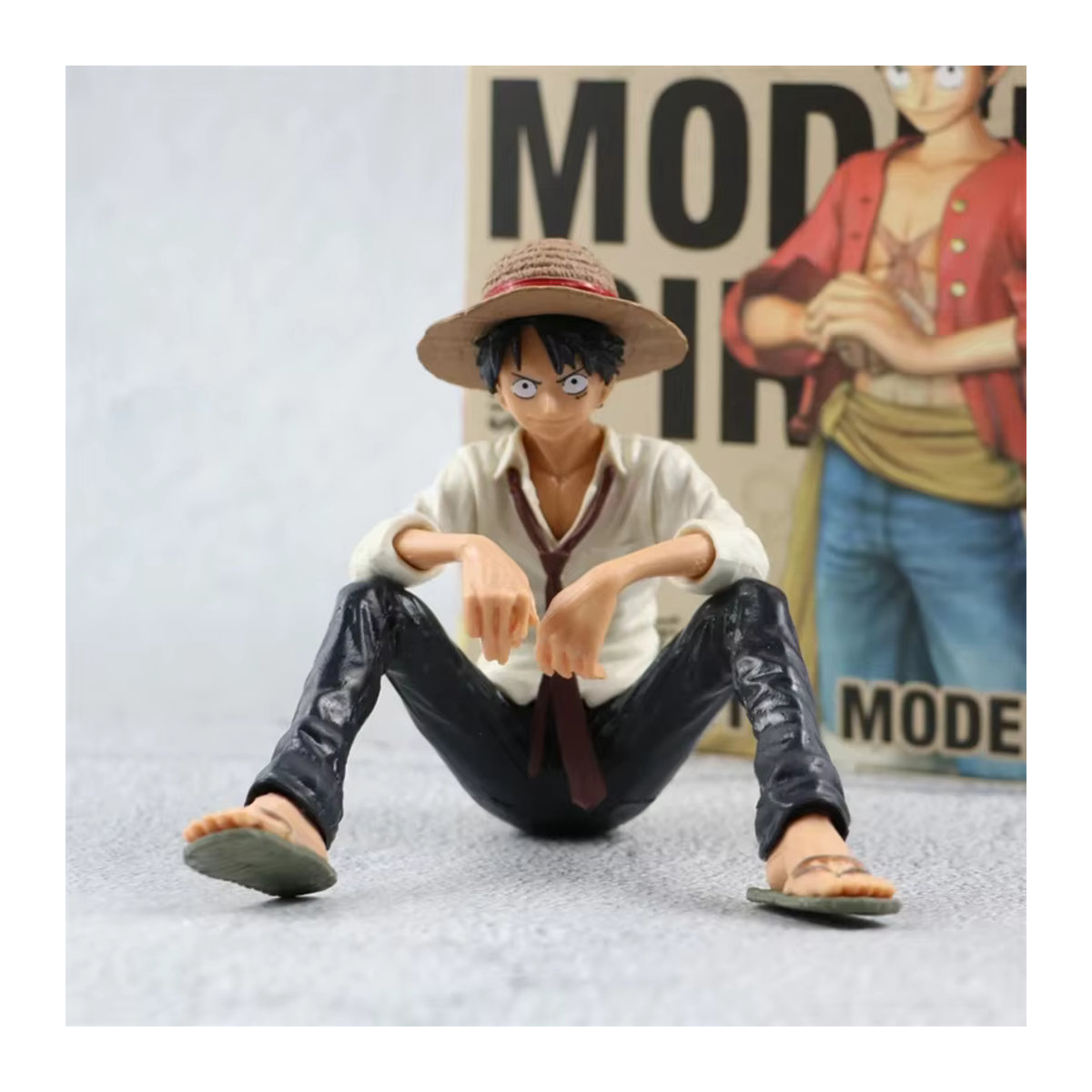 Bandai One Piece Anime-Figur Luffy in Sitzposition als PVC-Actionfigur und Sammlerstück, mehrfarbig - Bild 2