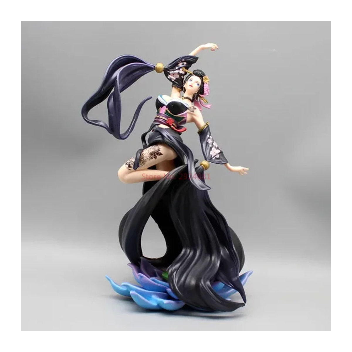 Bandai One Piece Anime Figur Nico Robin Kabuki Kimono Resonance Serie, Schwarz, Höhe: 27 cm - Bild 1
