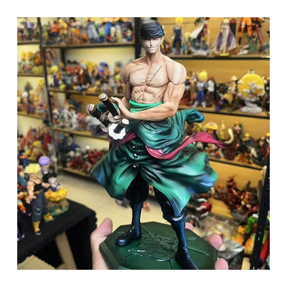 Bandai One Piece Anime Figur Roronoa Zoro Statue aus PVC, mehrfarbig - Bild 1