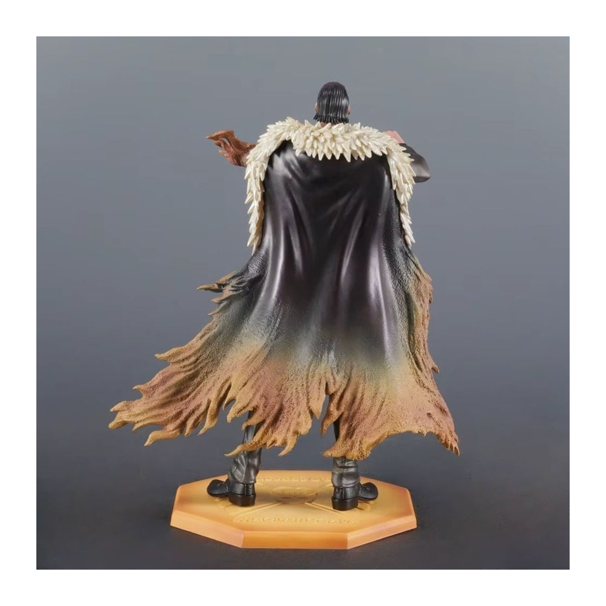 Bandai One Piece Anime Figur Sir Crocodile als PVC Statue, mehrfarbig, Höhe: 29 cm - Bild 1