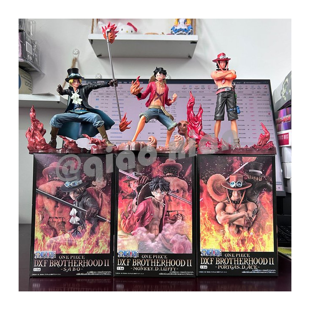 Bandai One Piece Anime Figuren Set aus 3 Stück mit Monkey D. Ruffy, Ace und Sabo in Mehrfarbig, PVC Actionfiguren für Sammler - Bild 1