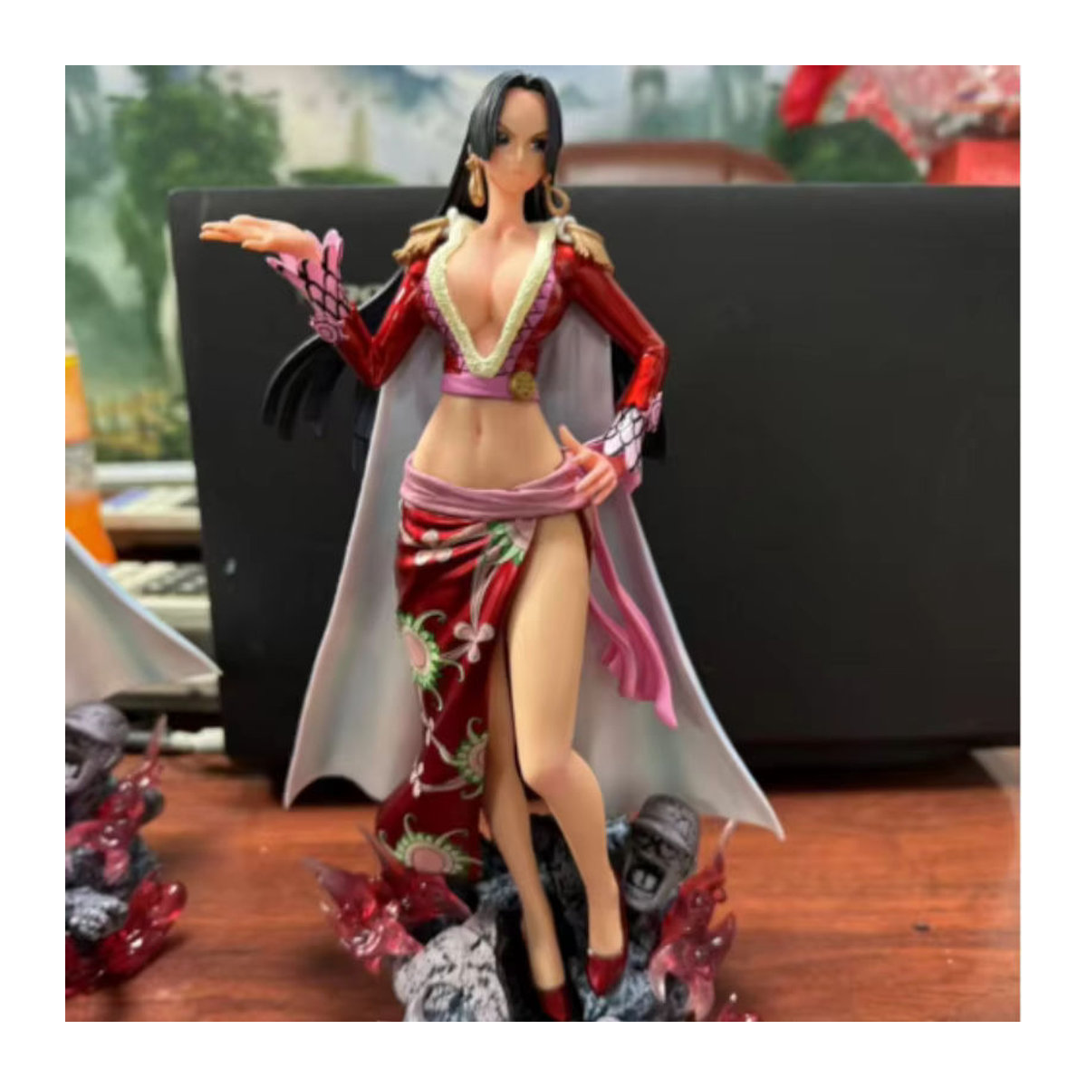 Bandai One Piece Boa Hancock Make A Finger Herz Anime Figur, mehrfarbig, Höhe: 29,5 cm - Bild 2