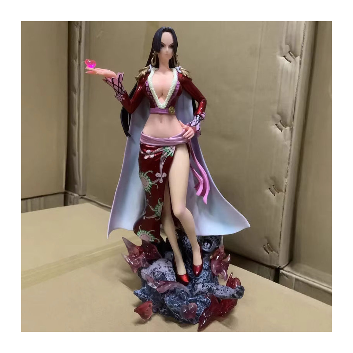 Bandai One Piece Boa Hancock Make A Finger Herz Anime Figur, mehrfarbig, Höhe: 29,5 cm - Bild 4