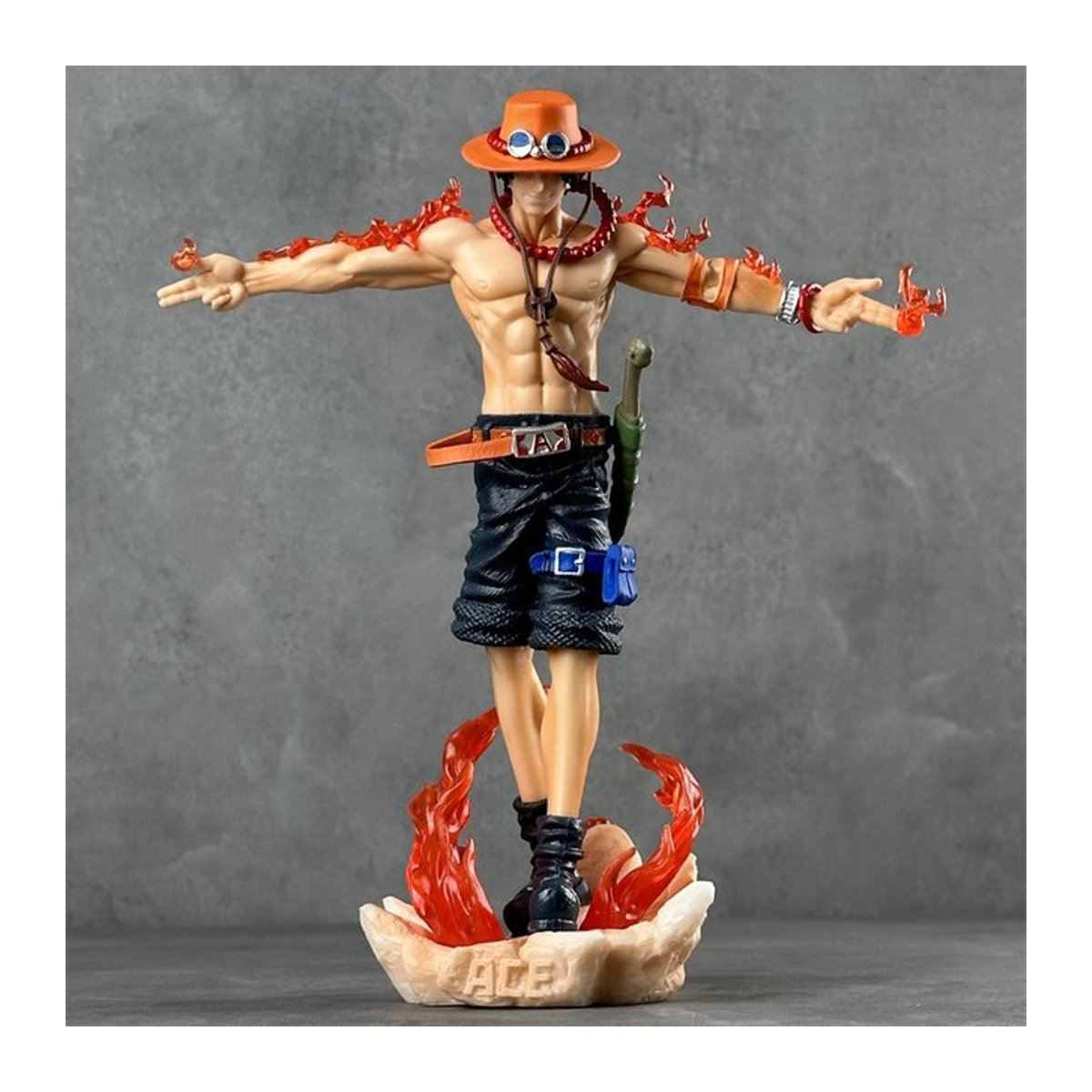 Bandai One Piece LX Three Brothers Cross Ace Anime Figur Modell als dekoratives Ornament in Mehrfarbig - Bild 1