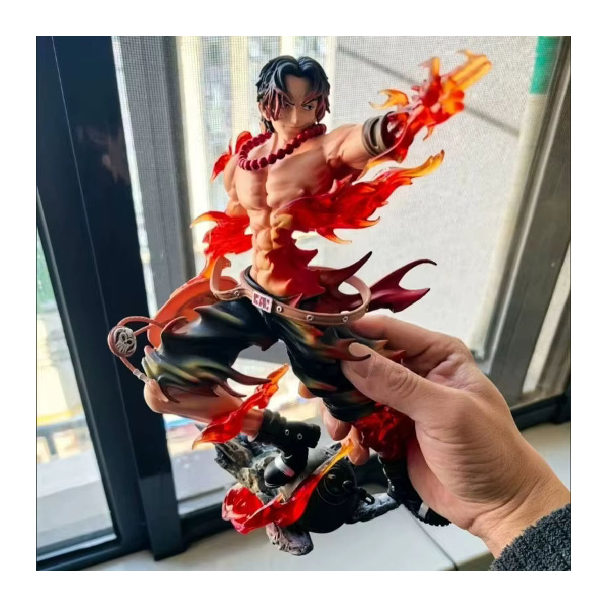 Bandai One Piece Portgas D. Ace Actionfigur aus PVC als stehende Statue in Mehrfarbig - Bild 2