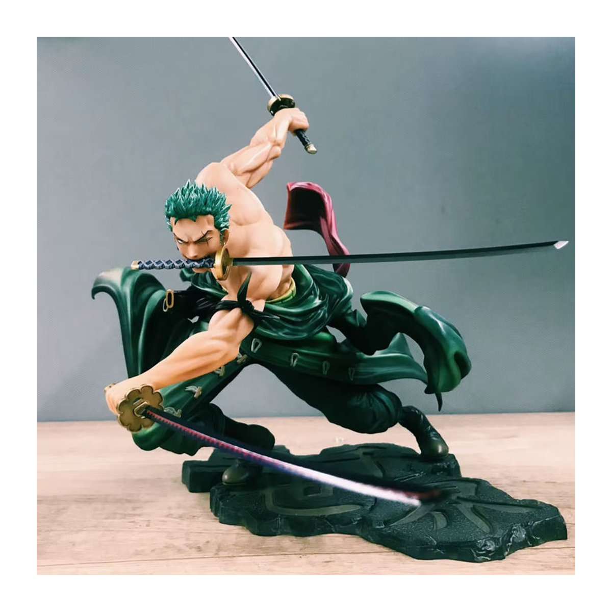 Bandai One Piece Roronoa Zoro Anime Actionfigur aus PVC, mehrfarbig, Höhe: 10 cm - Bild 4