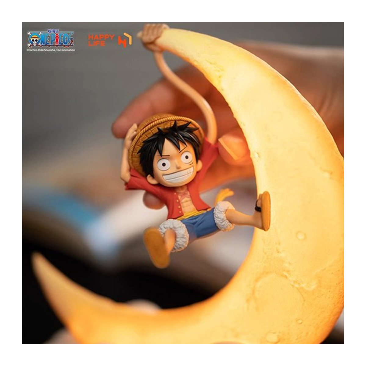 Bandai One Piece Ruffy Anime Nachtlicht mit magnetischer Steuerung als Desktop Dekoration in Gelb - Bild 1